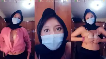 Bokep Jilbab Tika Sambil Live Show Sangat Viral