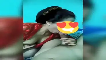 Tante Nyepong Kontol Di Toilet Gedung Kondangan